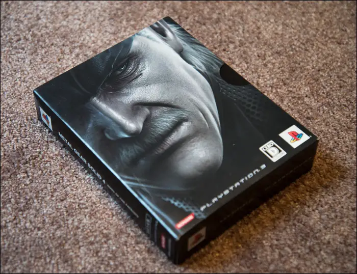 Metal-Gear-Solid-4-Limited-Edition-Japan