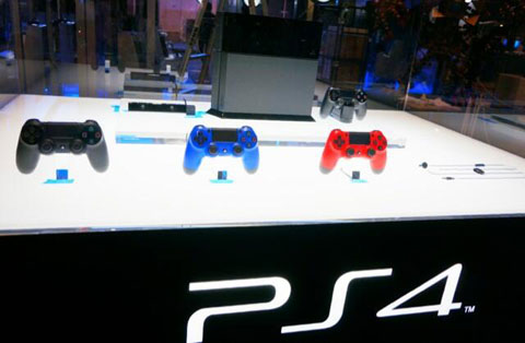 Tokyo-Game-Show-PS4-Controllers